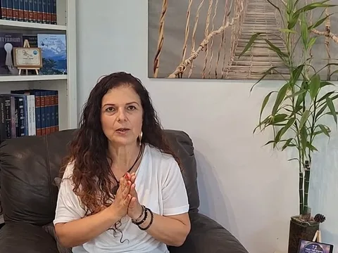 פתיחה